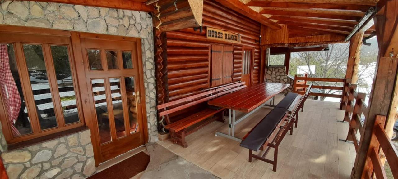 Vikendica Blidinje, Ranch Mikulicヴィラ エクステリア 写真